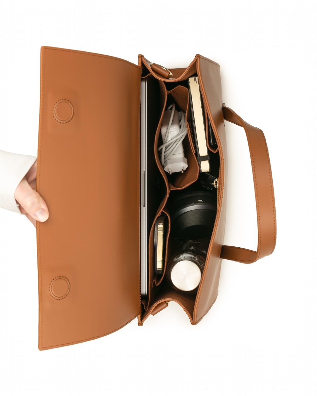 Adele Jobbveske Small - Saddle