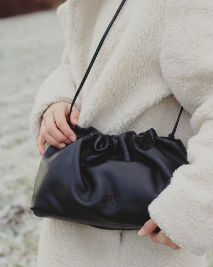 Oda Crossbody - Svart