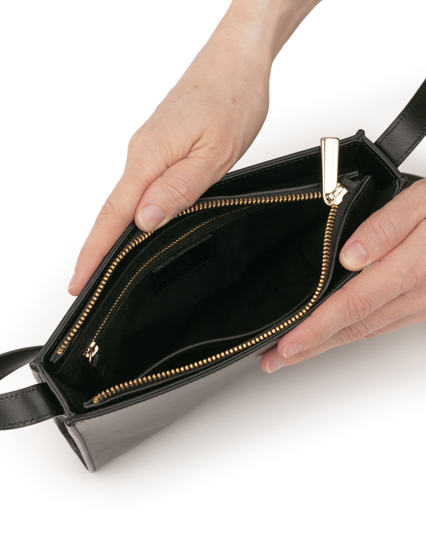 Klara Crossbody - Svart