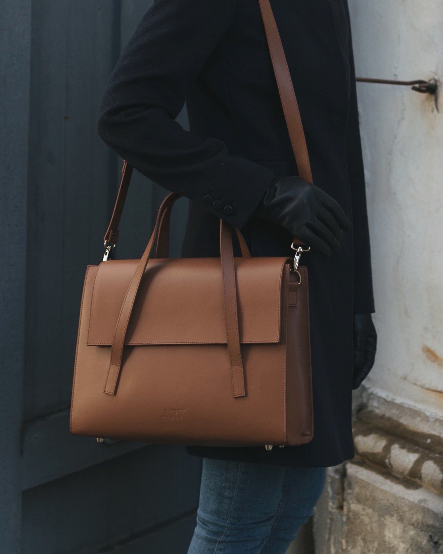 ARV B-vare Adele Jobbveske Small - Saddle 95 cm - 119 cm