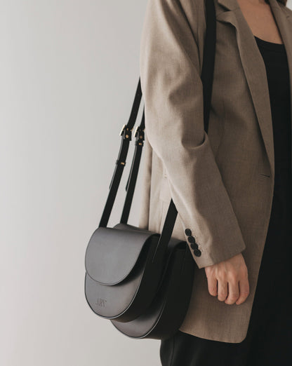 ARV Flo Crossbody - Svart