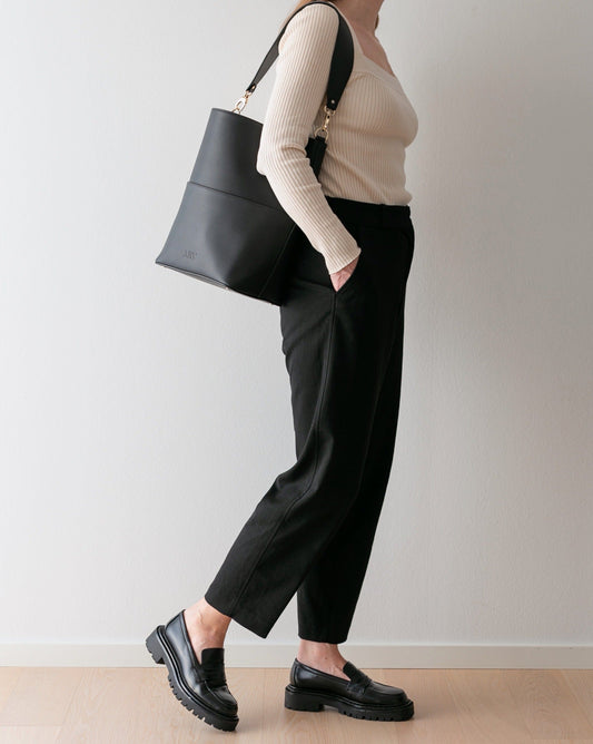 ARV Ingvill Bucket Bag - Svart