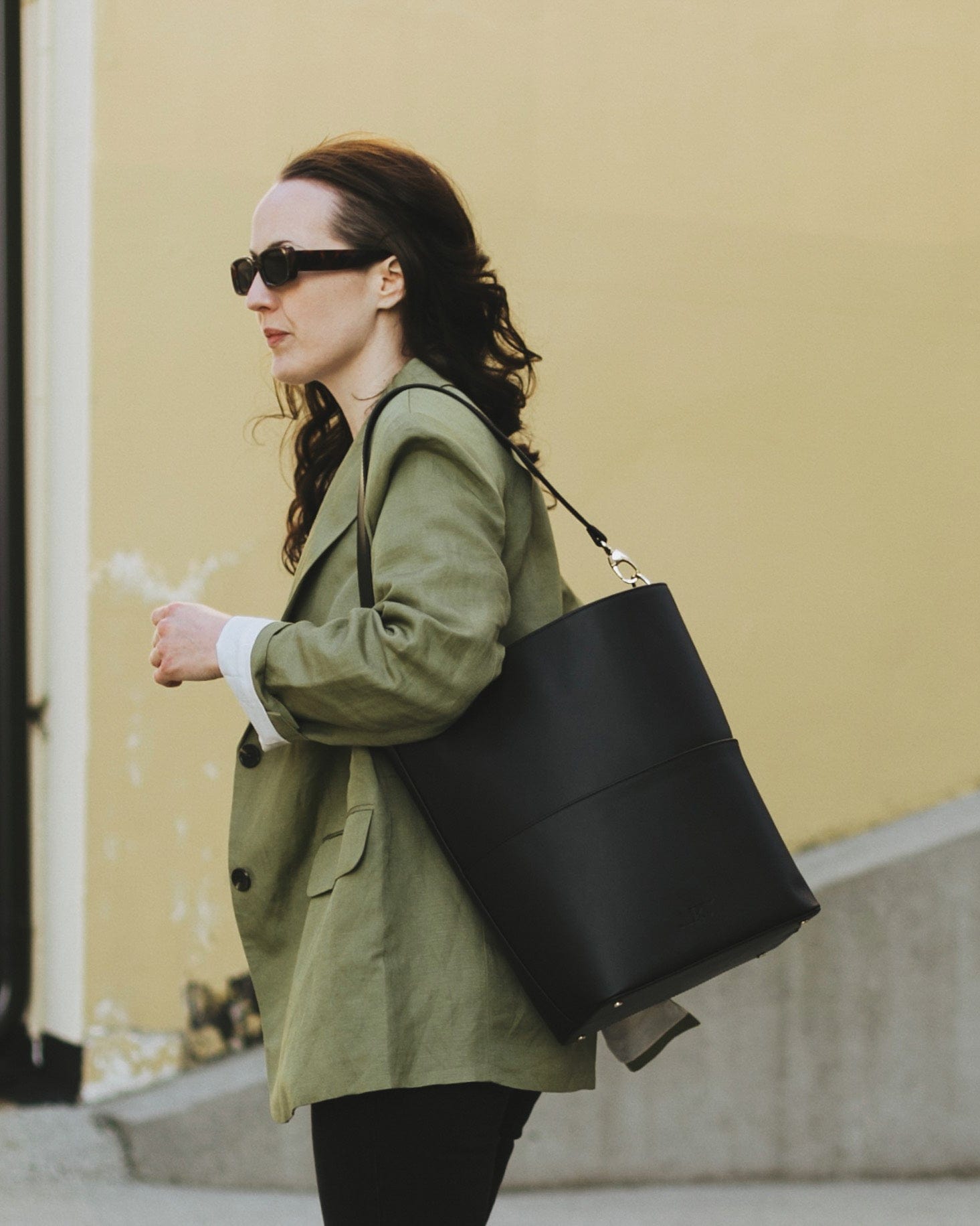 ARV Ingvill Bucket Bag - Svart