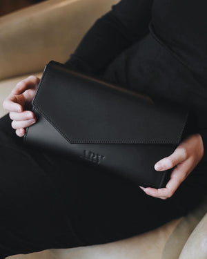 ARV Thine Clutch - Svart